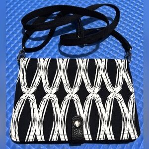Thirty-One Black‎ and White Geometric Crossbody Bag